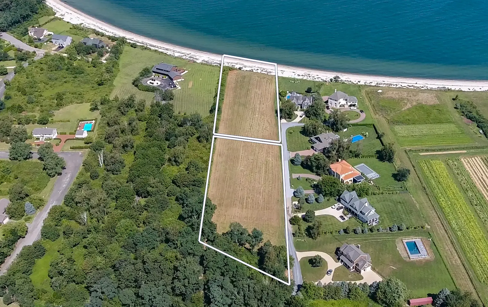 803 & 838 Windward Drive, Orient